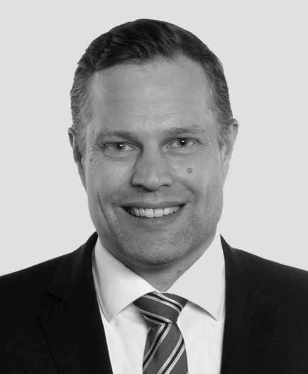Dr. Alexander Koof